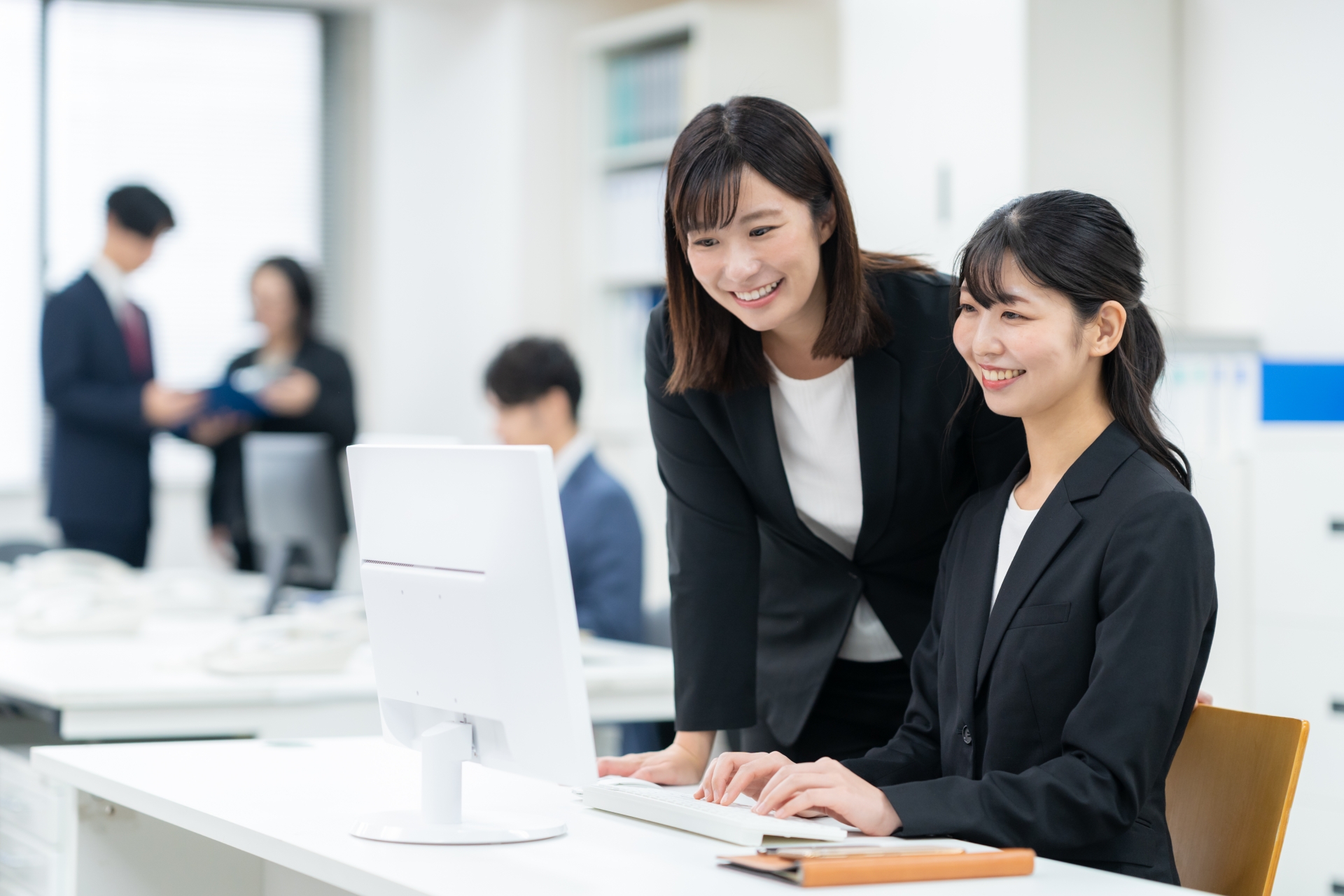 ものづくりを支える事務職｜住宅用ドア・建具メーカー